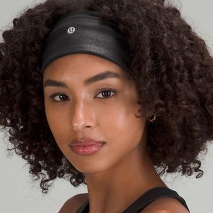 Wunder train headband foil. NWT